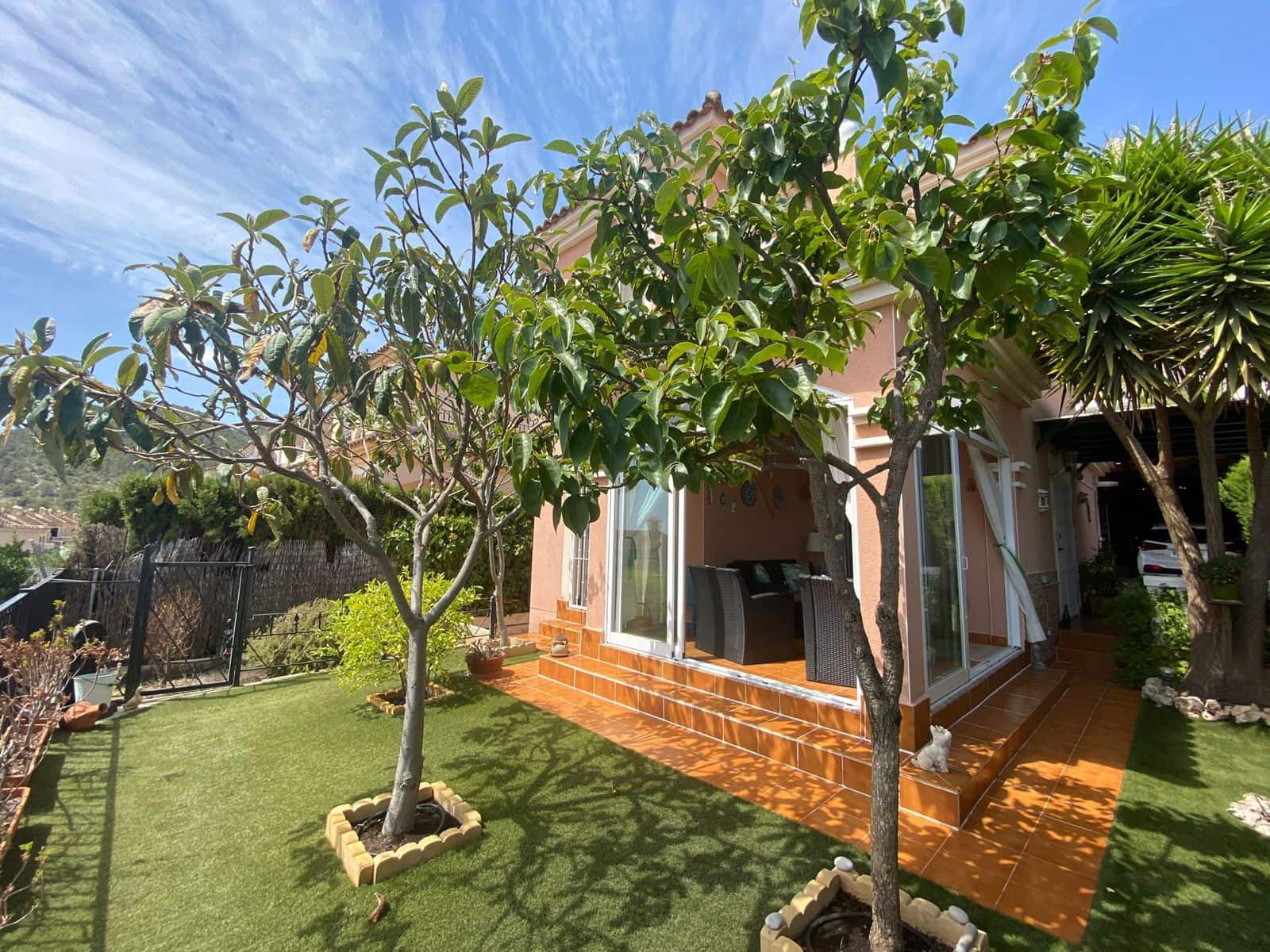 Chalet de 3 habitaciones en Polop en venta con piscina garaje - 466.500 € (Ref: 9144310)