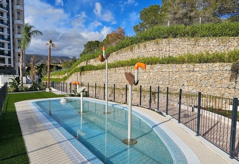 2 soveværelse Lejlighed til salg i Benidorm med swimmingpool garage - € 405.000 (Ref: 9159010)