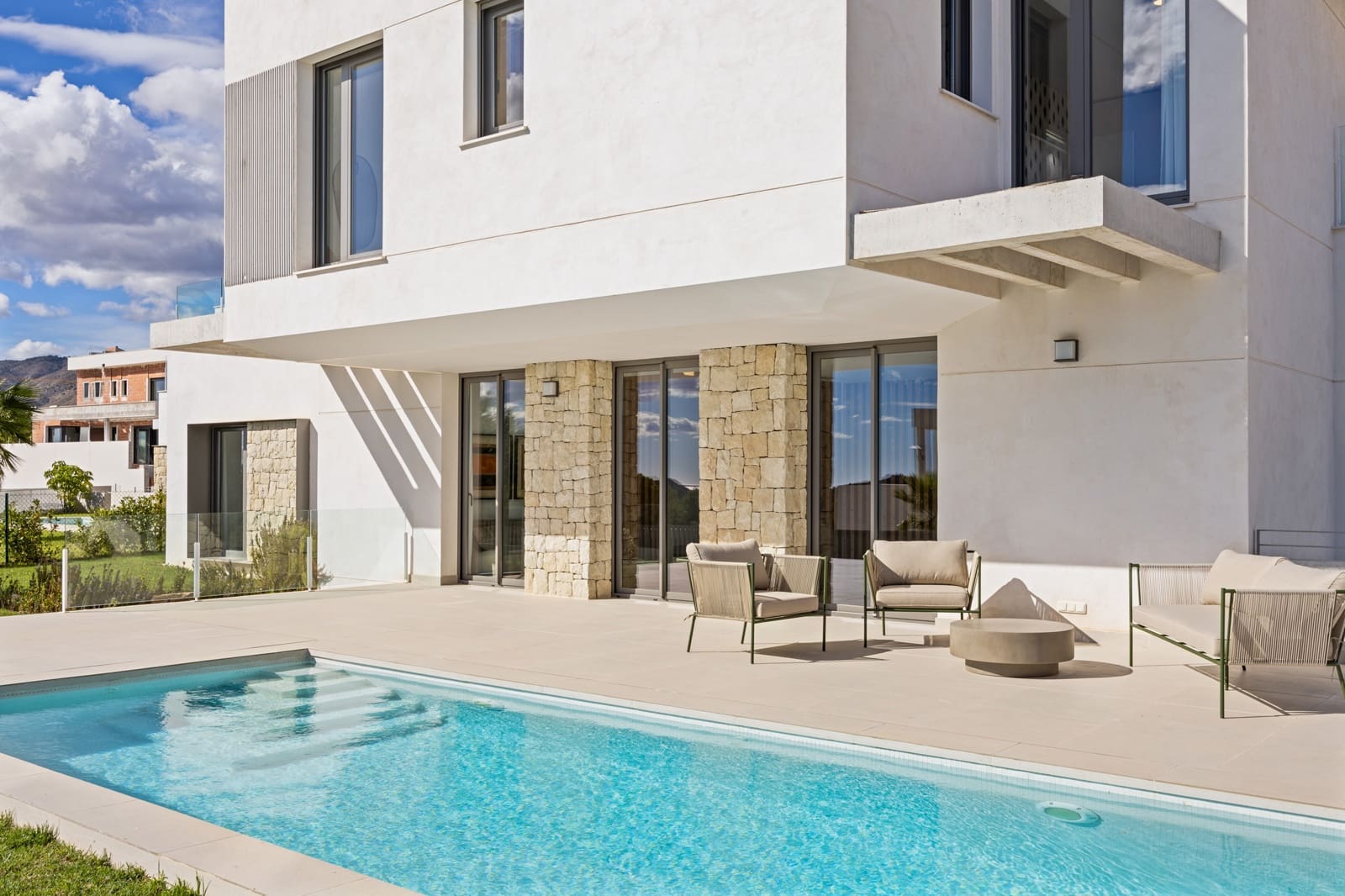 Chalet de 4 habitaciones en Finestrat en venta con piscina garaje - 975.000 € (Ref: 9442808)