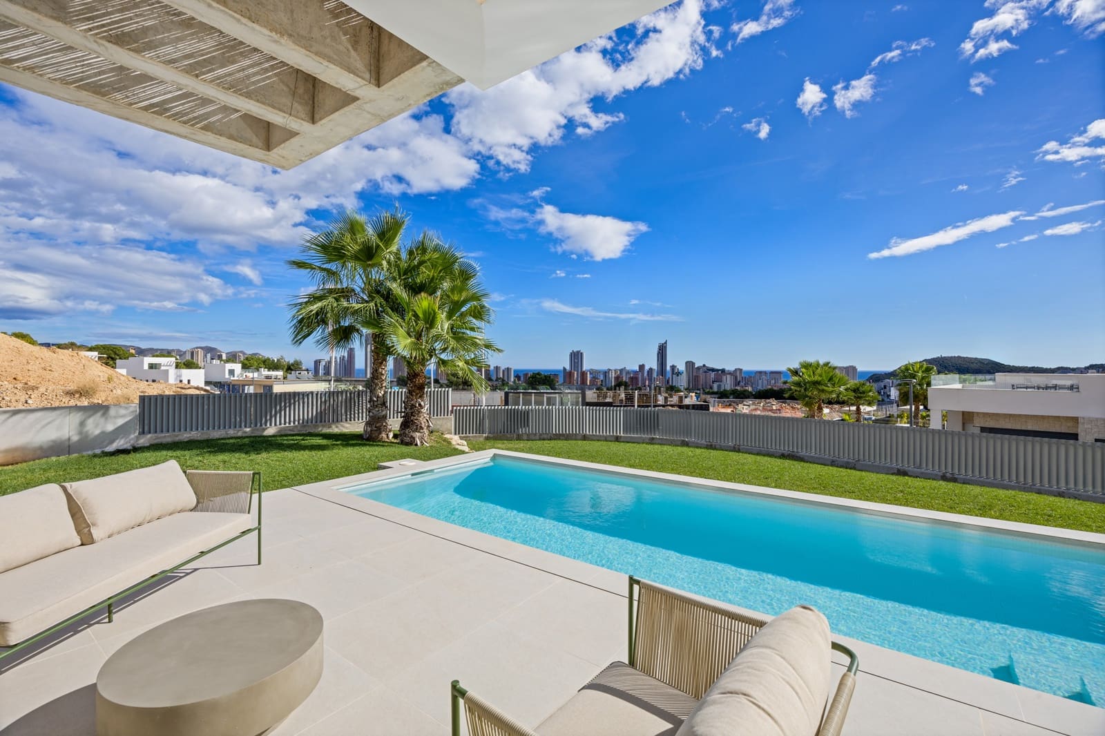 Chalet de 4 habitaciones en Finestrat en venta con piscina garaje - 975.000 € (Ref: 9442808)