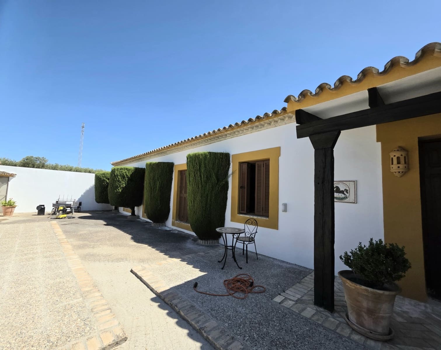 3 bedroom Finca/Country House for sale in Moron de la Frontera with pool - € 795,000 (Ref: 9590331)