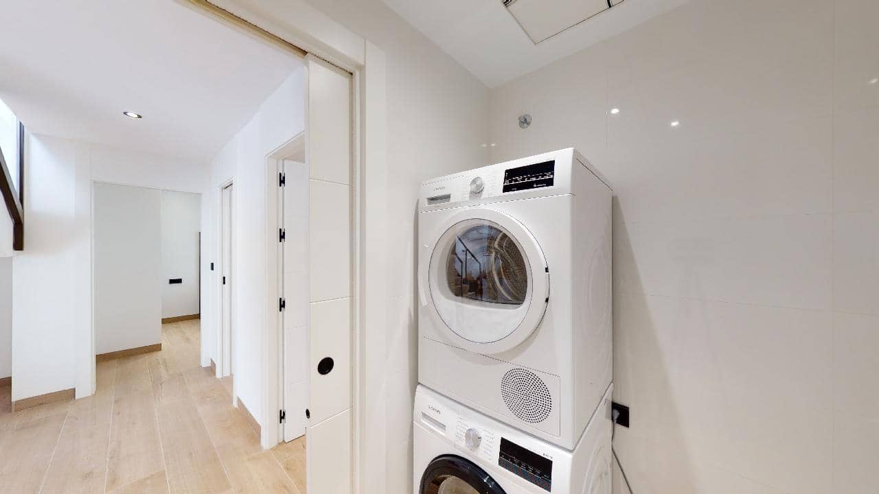 5 bedroom Villa for sale in Finestrat with pool garage - € 819,000 (Ref: 9714294)