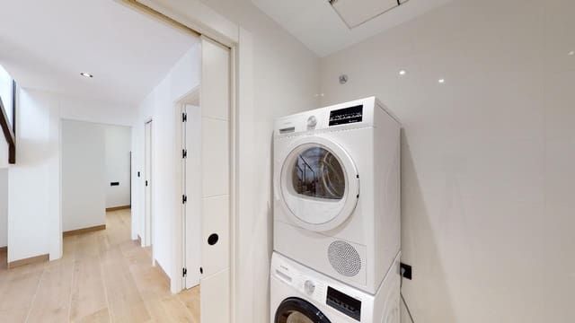 5 soveværelse Villa til salg i Balcón de Finestrat - Terra Marina, Finestrat med swimmingpool garage - € 819.000 (Ref: 9714294)