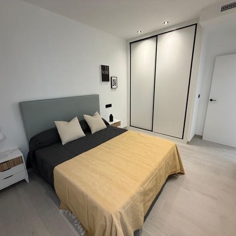 Chalet de 5 habitaciones en Balcón de Finestrat - Terra Marina, Finestrat en venta con piscina garaje - 819.000 € (Ref: 9714294)