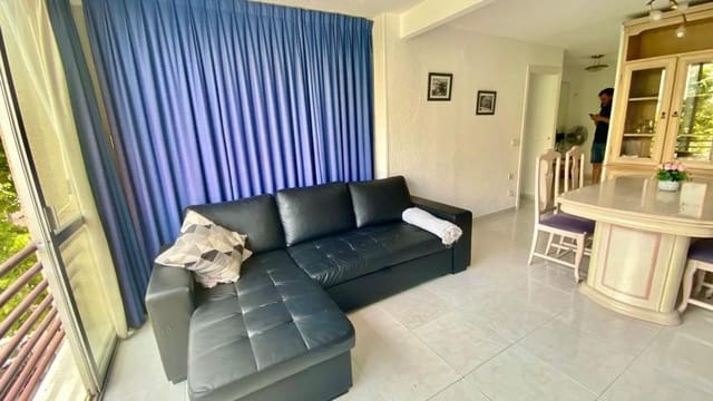 Apartamento de 2 habitaciones en Playa Levante, Benidorm en venta con piscina garaje - 204.000 € (Ref: 9825757)