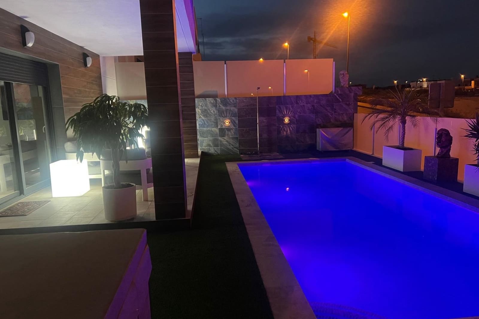3 soveværelse Villa til salg i Orihuela med swimmingpool garage - € 515.000 (Ref: 9830346)