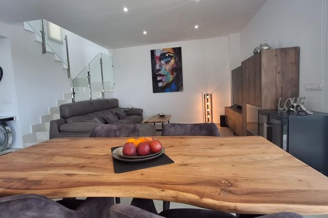 3 Zimmer Villa zu verkaufen in Desamparados - Hurchillo - Torremendo, Orihuela mit Pool Garage - 515.000 € (Ref: 9830346)