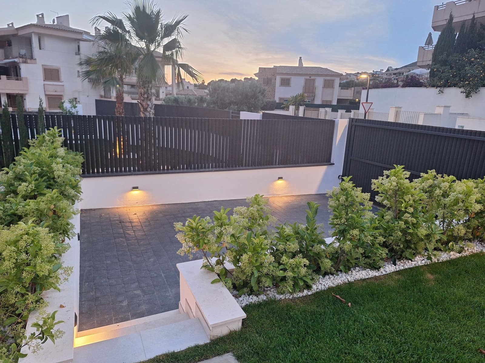 3 sypialnia Willa na sprzedaż w Finestrat z basenem garażem - 1 195 000 € (Ref: 9854349)