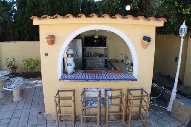 3 soveværelse Villa til salg i Pueblo - Urbanizaciones, Alfaz del Pi / L'Alfàs del Pi med swimmingpool garage - € 550.000 (Ref: 9870386)