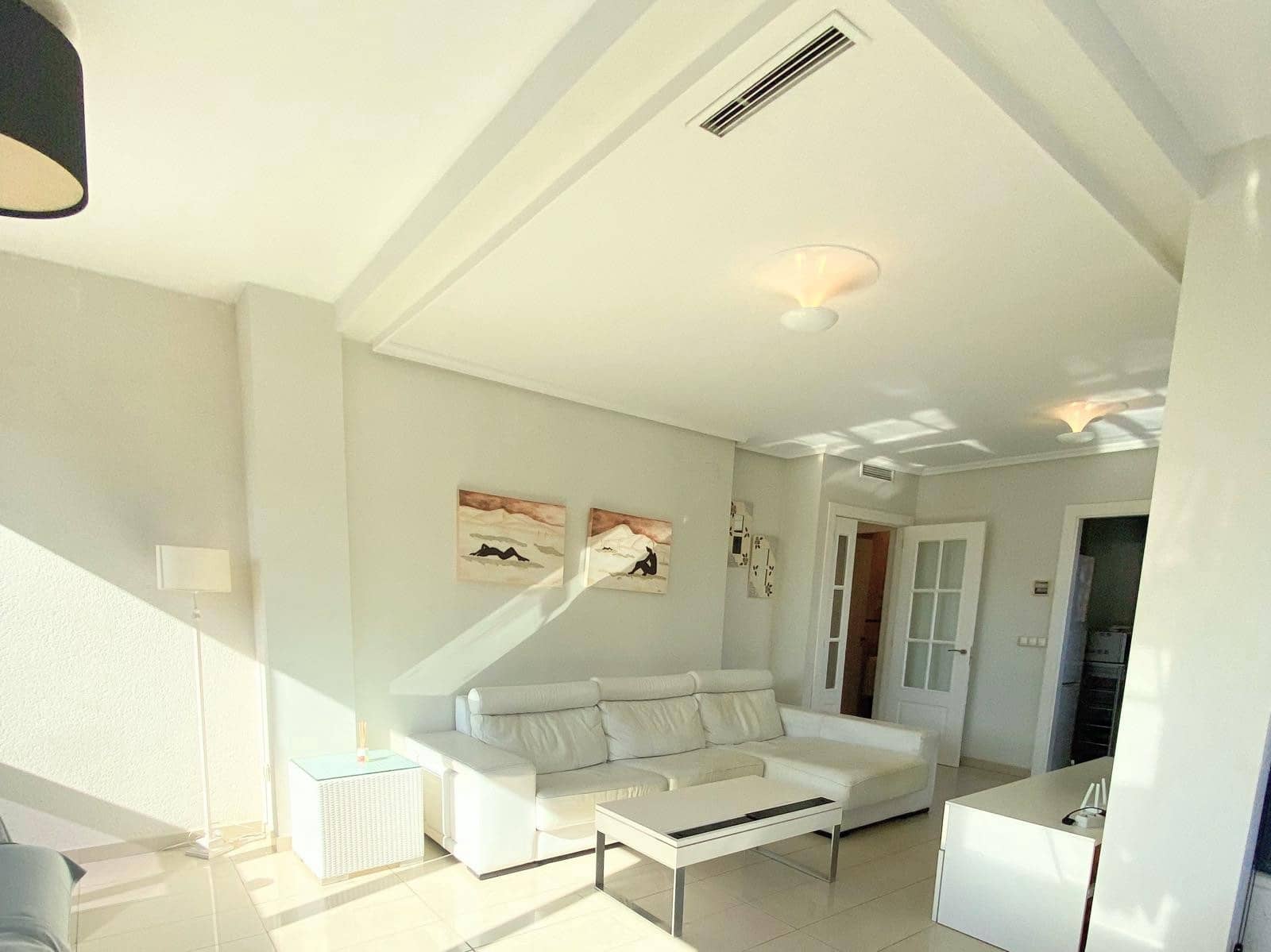 2 soverom Leilighet til salgs i Benidorm med svømmebasseng garasje - € 379 990 (Ref: 9870388)