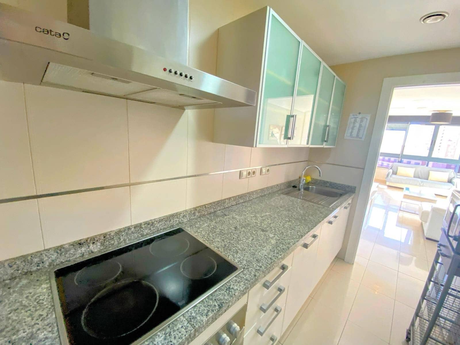 2 soverom Leilighet til salgs i Benidorm med svømmebasseng garasje - € 379 990 (Ref: 9870388)