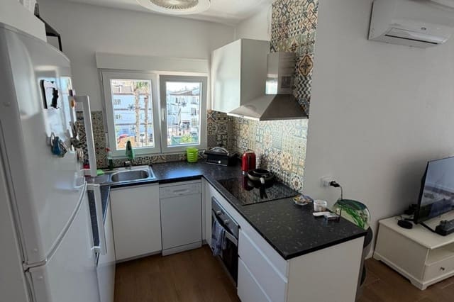 2 soverom Leilighet til salgs i Punta Prima, Torrevieja med svømmebasseng - € 179 000 (Ref: 9889516)