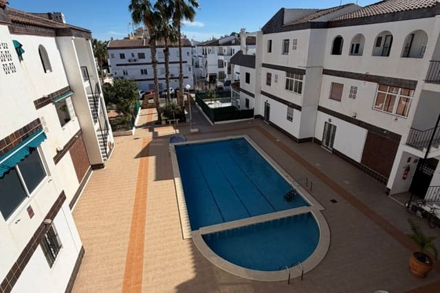 2 soverom Leilighet til salgs i Punta Prima, Torrevieja med svømmebasseng - € 179 000 (Ref: 9889516)