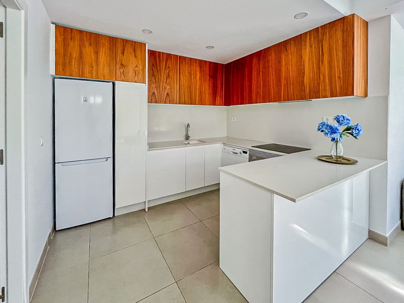 4 soveværelse Villa til salg i La Nucia med swimmingpool garage - € 580.000 (Ref: 9891019)