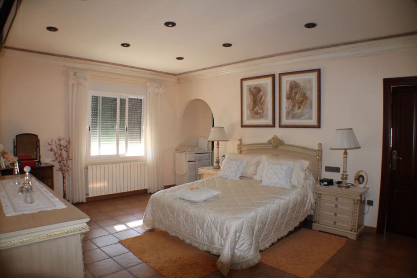 7 bedroom Villa for sale in Alfaz del Pi / L'Alfas del Pi with pool garage - € 811,000 (Ref: 9919182)