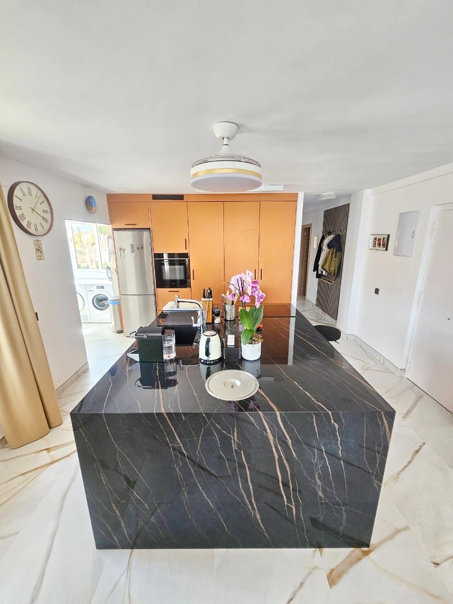 2 sypialnia Apartament przy plaży na sprzedaż w Altea z basenem garażem - 659 000 € (Ref: 9929998)