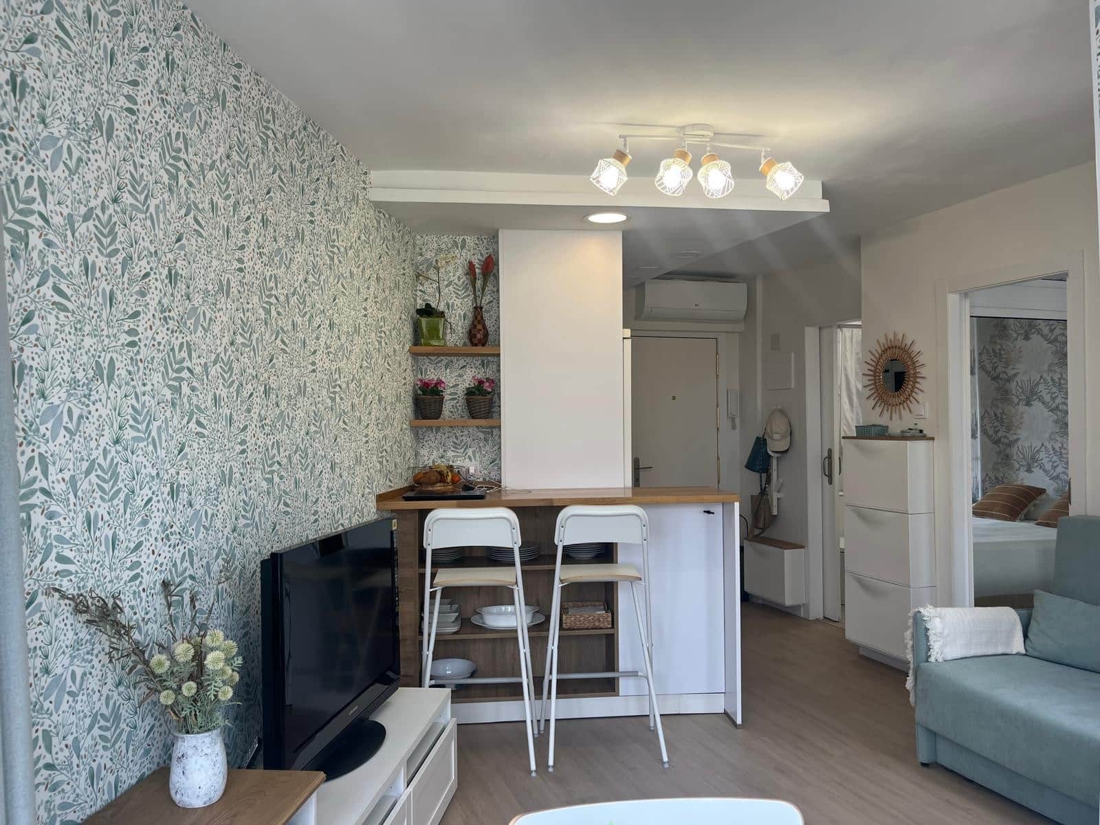 Studio na sprzedaż w Benidorm z basenem garażem - 229 000 € (Ref: 9956577)