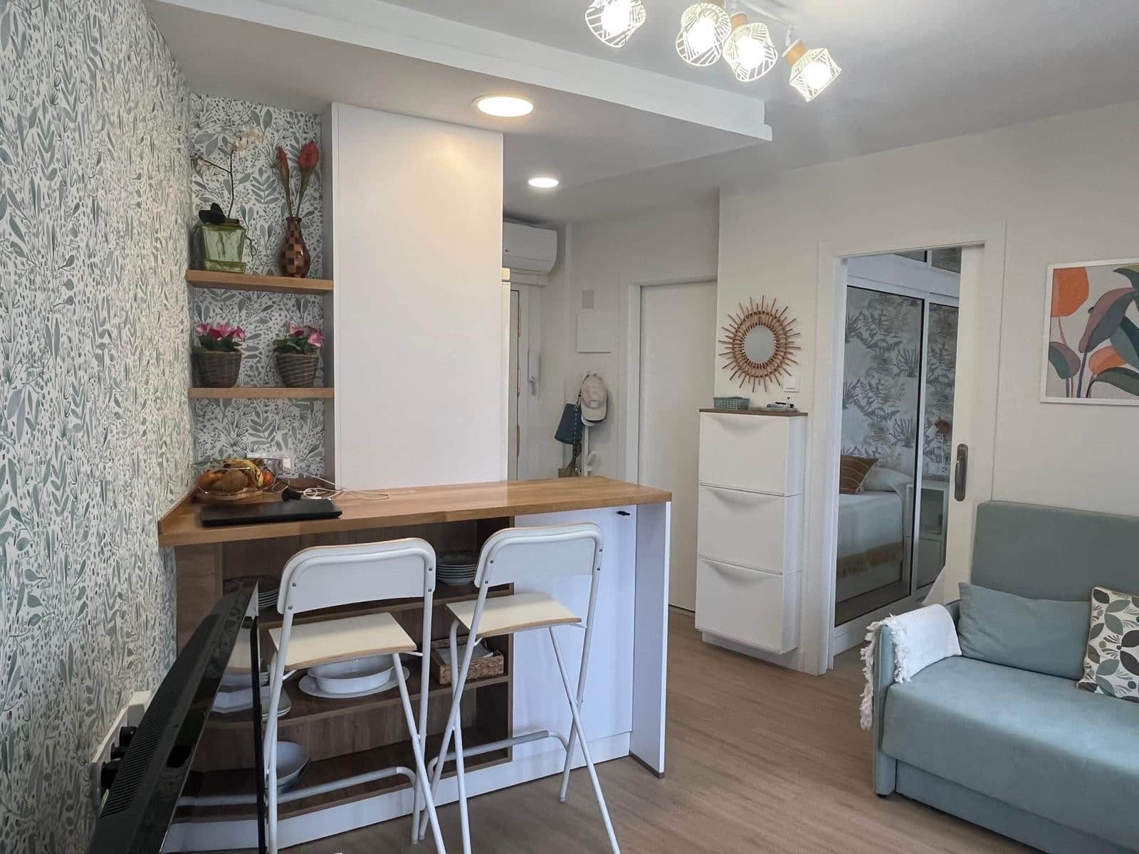 Studio na sprzedaż w Benidorm z basenem garażem - 229 000 € (Ref: 9956577)