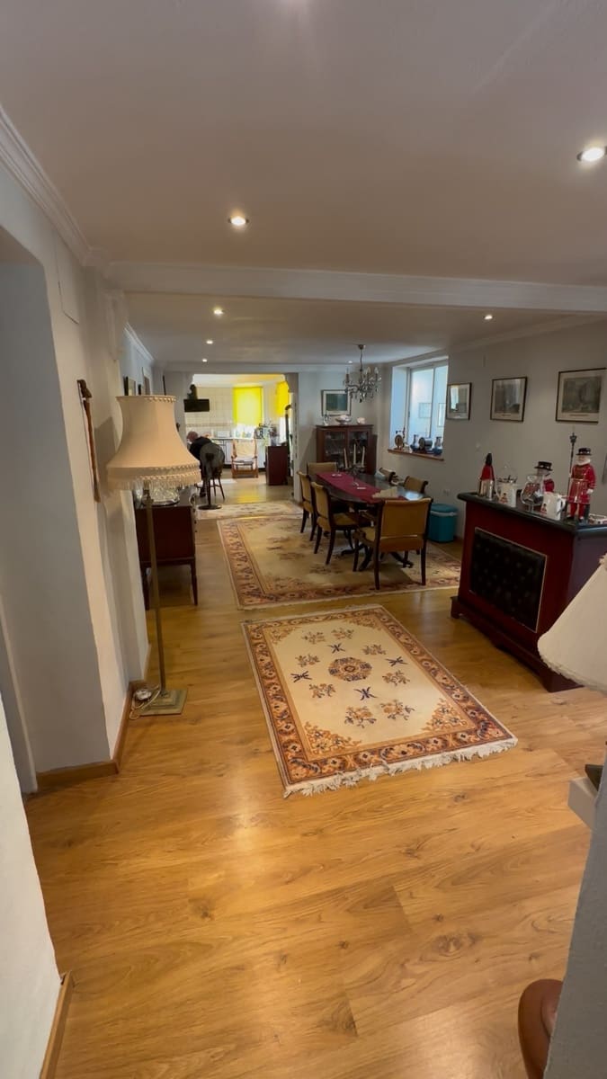 2 soveværelse Finca/Landehus til salg i Orxeta med swimmingpool garage - € 785.000 (Ref: 9958491)