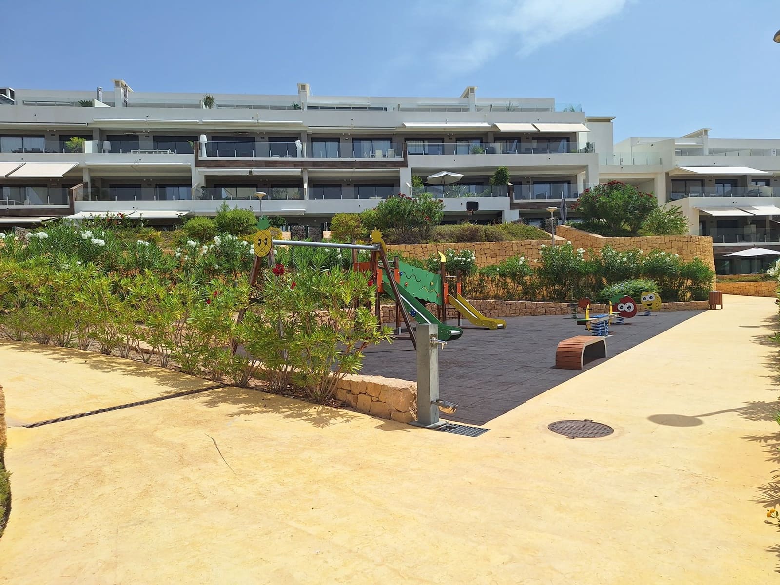 3 bedroom Apartment for sale in Finestrat with pool garage - € 460,000 (Ref: 9969057)