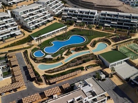 3 bedroom Apartment for sale in Finestrat with pool garage - € 460,000 (Ref: 9969057)