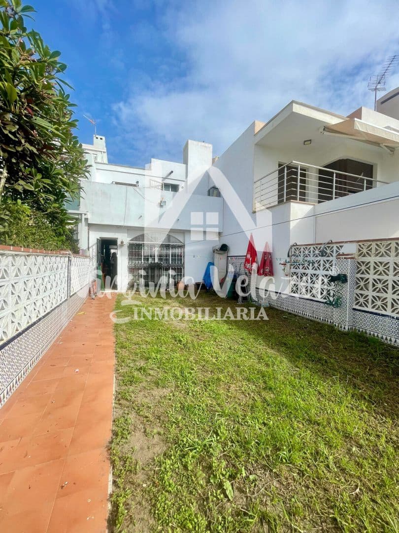 3 sypialnia Dom szeregowy na sprzedaż w Torre de Benagalbon z garażem - 625 000 € (Ref: 10059483)