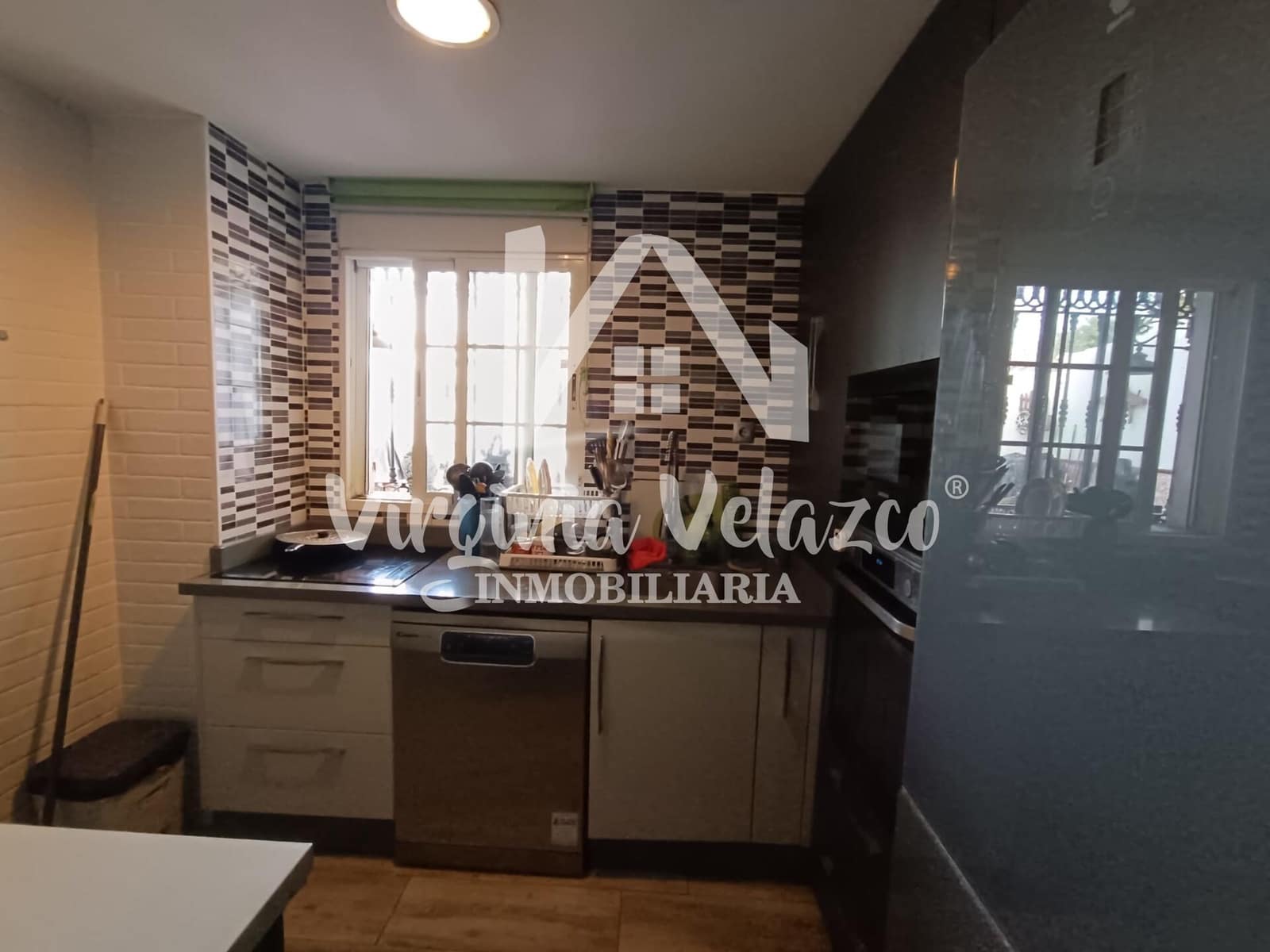 3 sypialnia Dom szeregowy na sprzedaż w Torre de Benagalbon z garażem - 625 000 € (Ref: 10059483)
