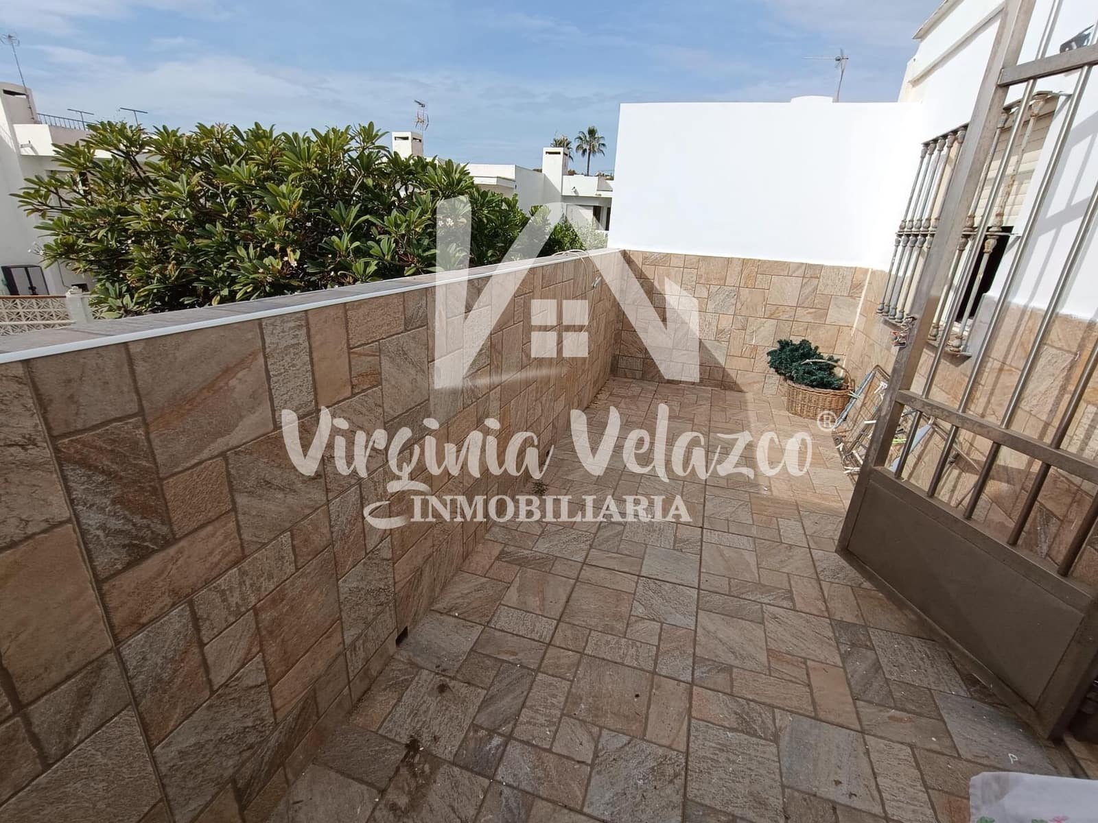 3 sypialnia Dom szeregowy na sprzedaż w Torre de Benagalbon z garażem - 625 000 € (Ref: 10059483)
