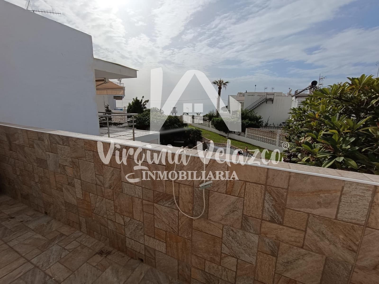 3 sypialnia Dom szeregowy na sprzedaż w Torre de Benagalbon z garażem - 625 000 € (Ref: 10059483)