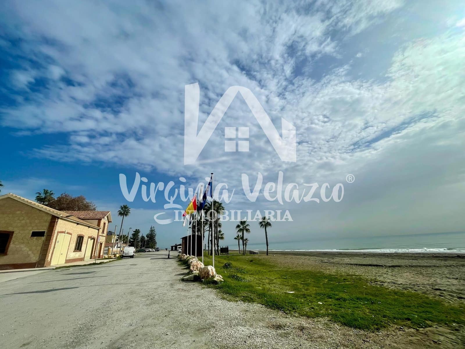 3 sypialnia Dom szeregowy na sprzedaż w Torre de Benagalbon z garażem - 625 000 € (Ref: 10059483)