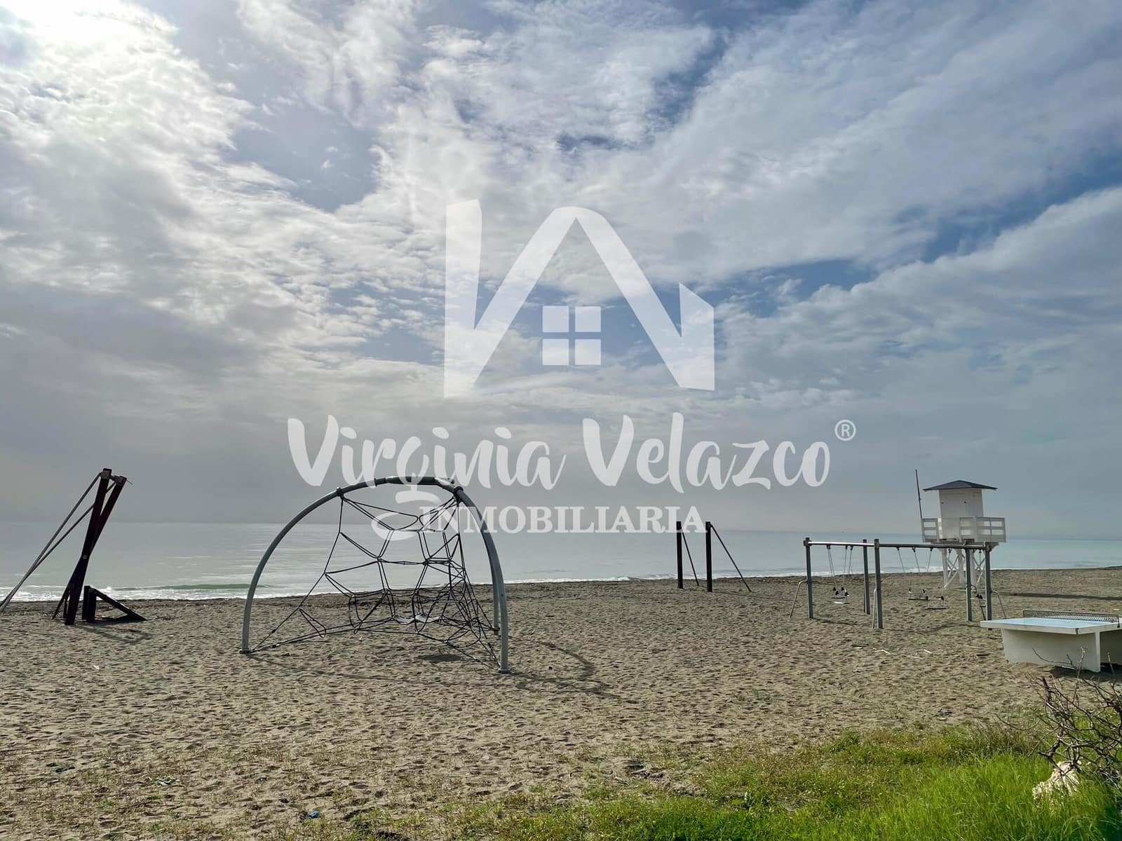 3 sypialnia Dom szeregowy na sprzedaż w Torre de Benagalbon z garażem - 625 000 € (Ref: 10059483)