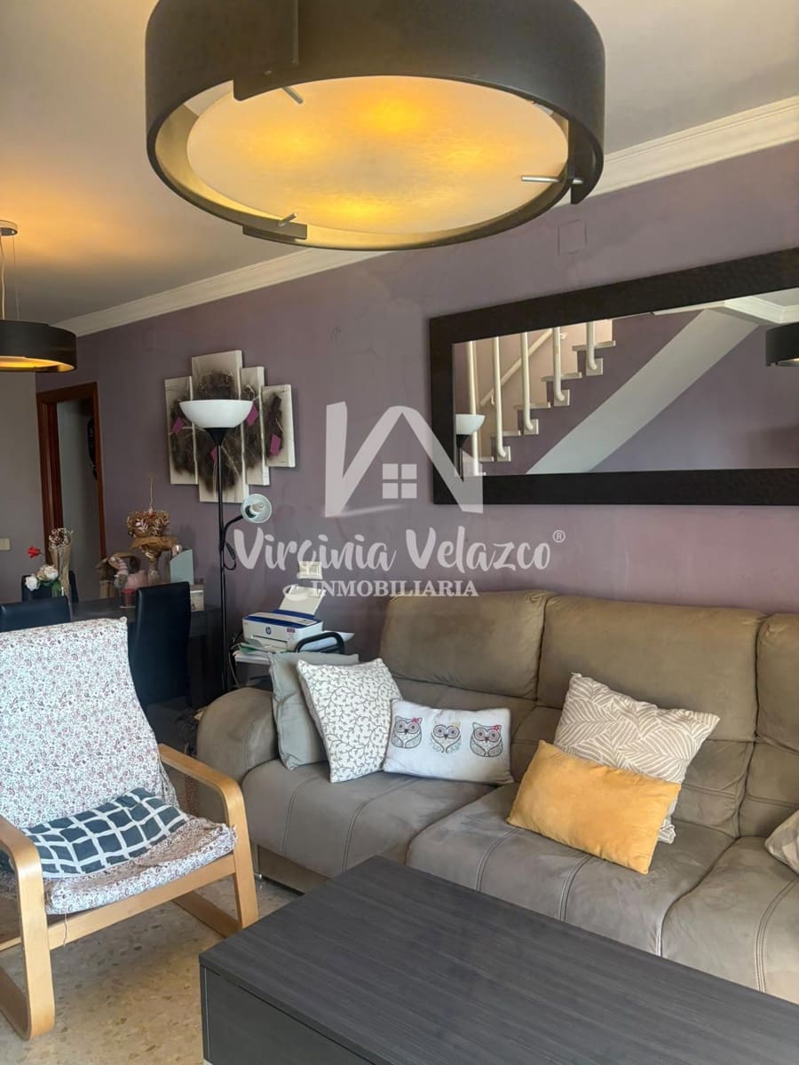4 soverom Penthouse til salgs i Malaga by med garasje - € 530 000 (Ref: 10081242)