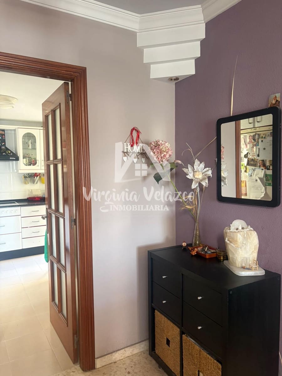 4 soverom Penthouse til salgs i Malaga by med garasje - € 530 000 (Ref: 10081242)