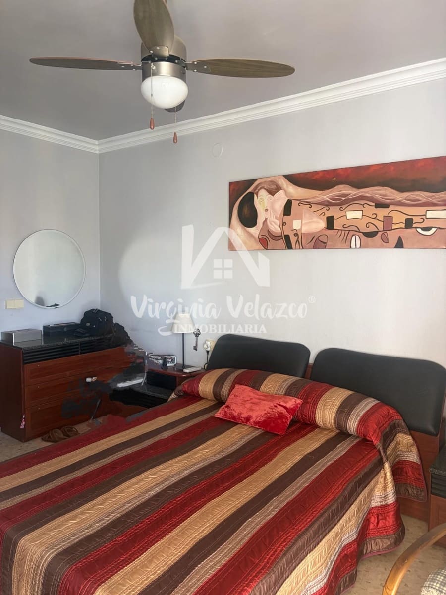 4 soverom Penthouse til salgs i Malaga by med garasje - € 530 000 (Ref: 10081242)