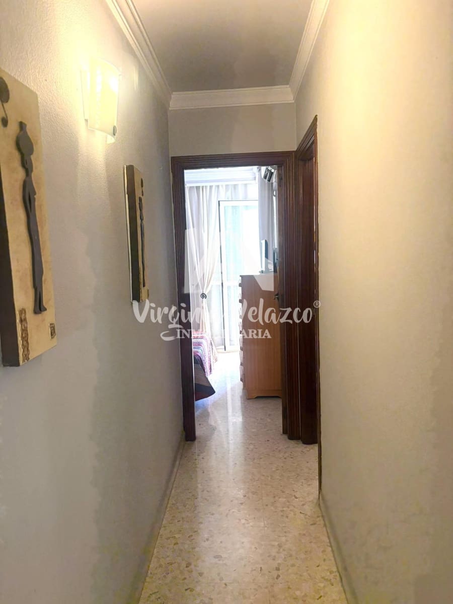 4 soverom Penthouse til salgs i Malaga by med garasje - € 530 000 (Ref: 10081242)