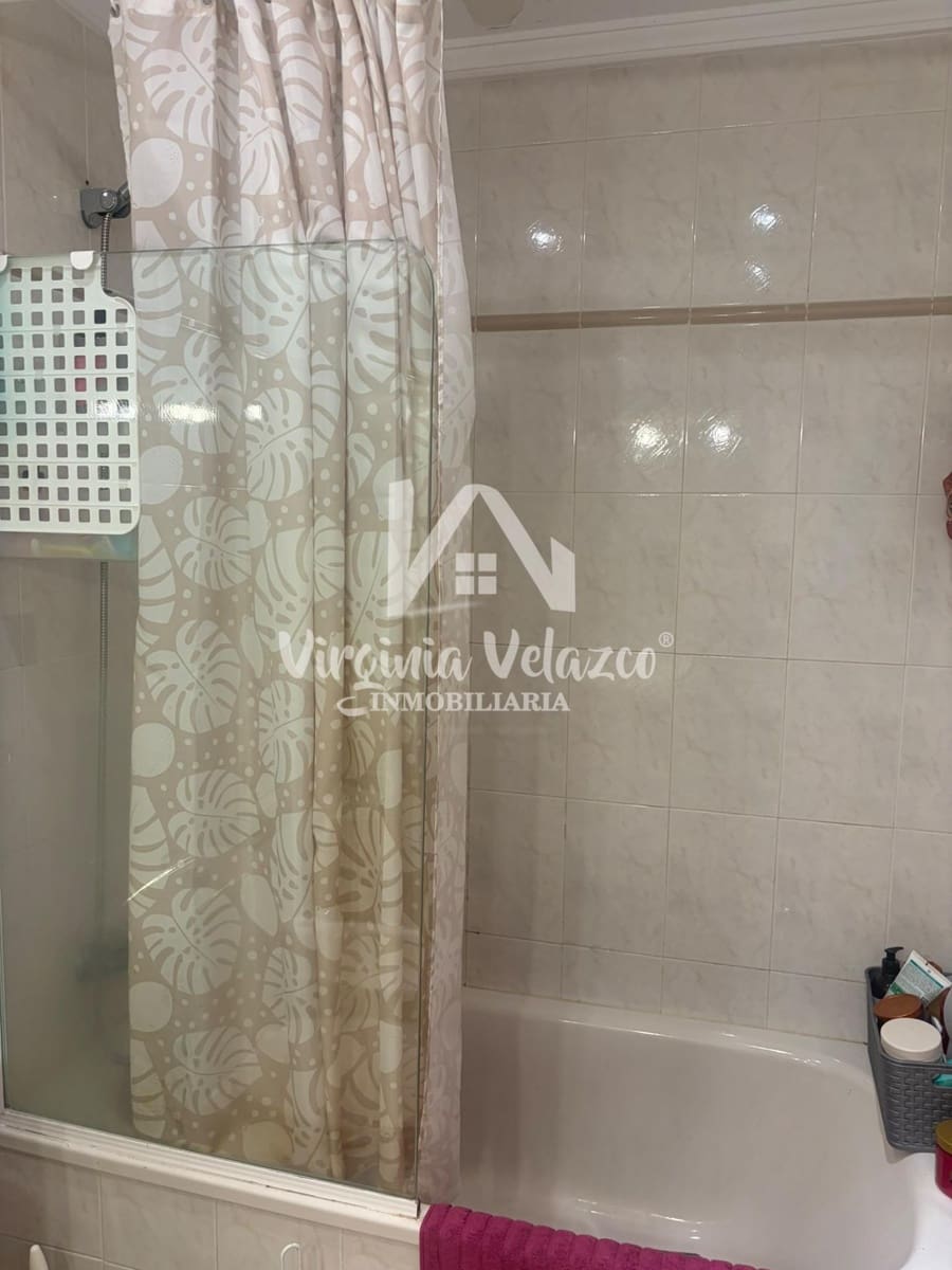 4 soverom Penthouse til salgs i Malaga by med garasje - € 530 000 (Ref: 10081242)