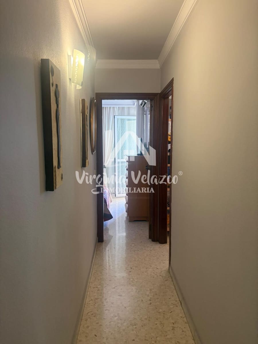 4 soverom Penthouse til salgs i Malaga by med garasje - € 530 000 (Ref: 10081242)