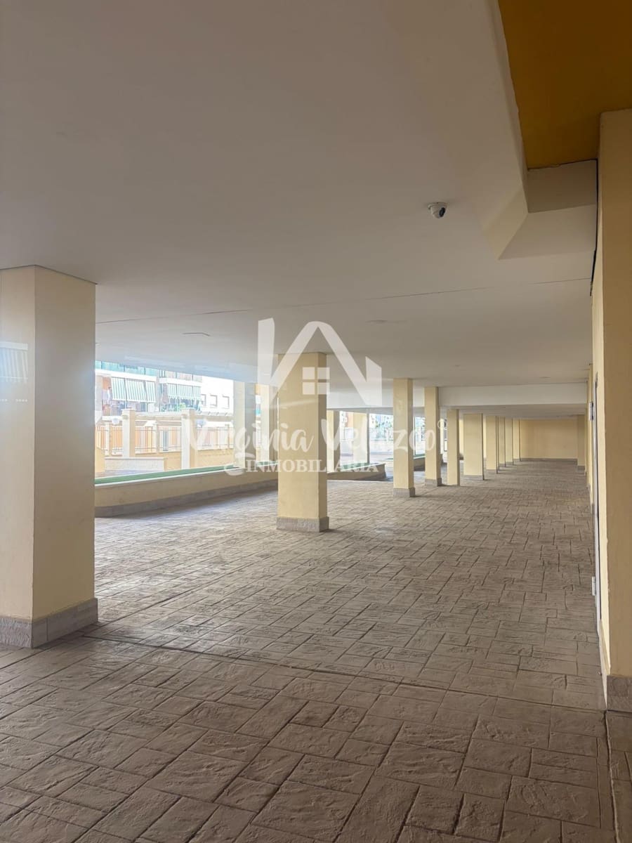 4 soverom Penthouse til salgs i Malaga by med garasje - € 530 000 (Ref: 10081242)