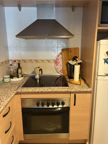 1 soverom Leilighet til leie i Rincón de la Victoria med svømmebasseng garasje - € 850 (Ref: 10165053)