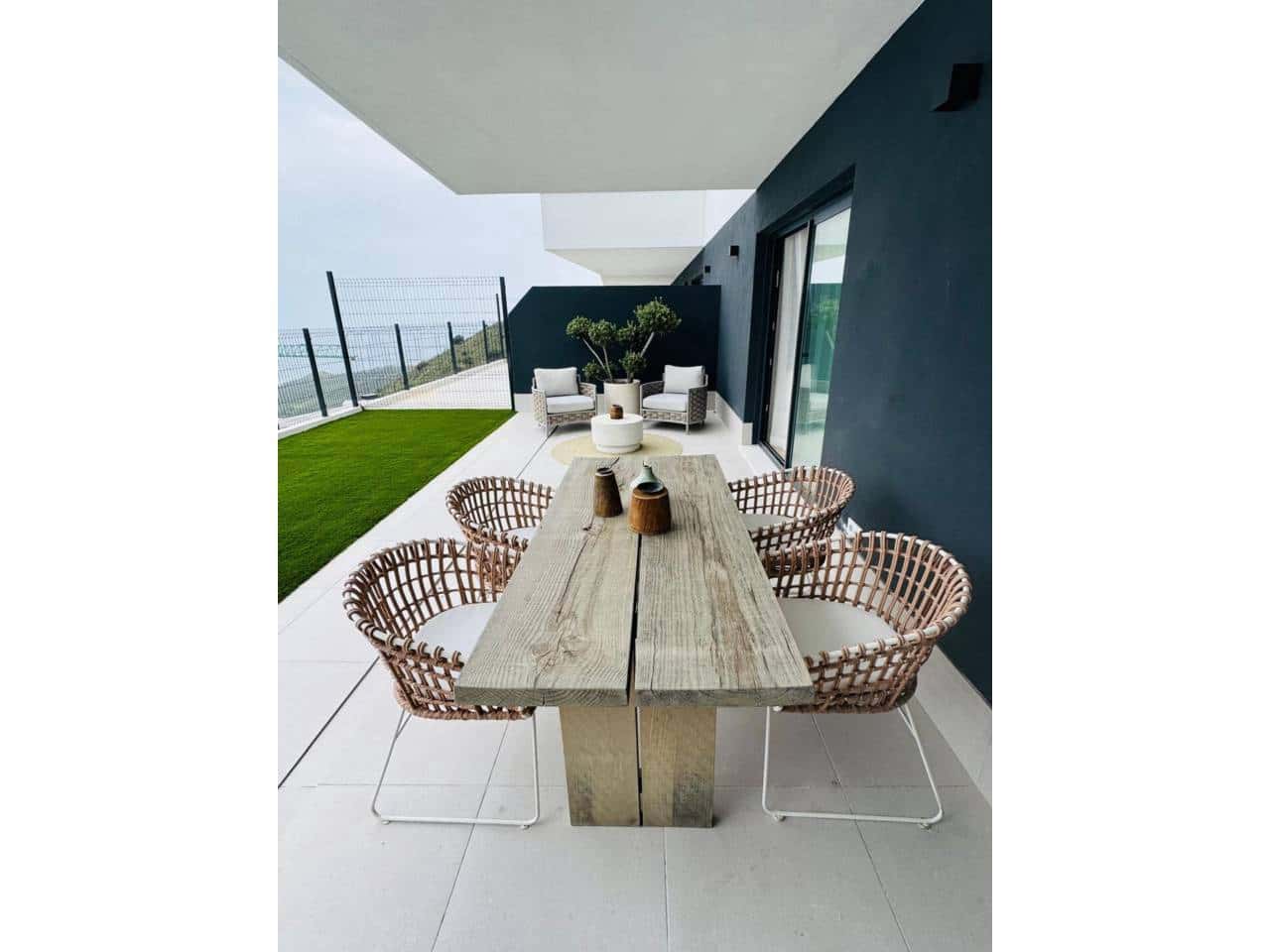 2 bedroom Flat for sale in Rincon de la Victoria with pool garage - € 424,000 (Ref: 9437827)