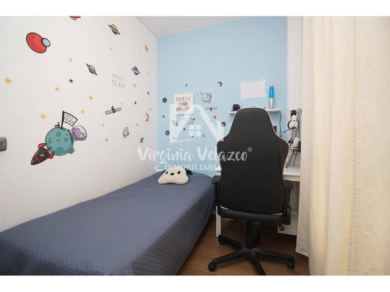 3 bedroom Flat for sale in Anoreta with pool garage - € 296,000 (Ref: 9437828)