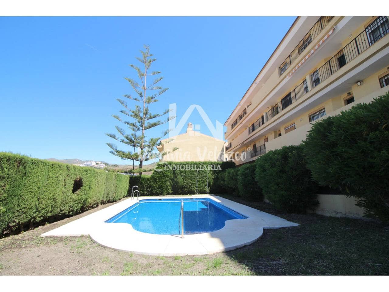 3 bedroom Flat for sale in Anoreta with pool garage - € 296,000 (Ref: 9437828)
