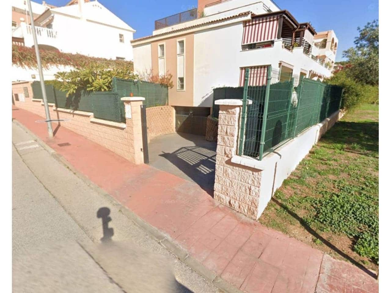 Garage for sale in Rincon de la Victoria - € 20,000 (Ref: 9437829)
