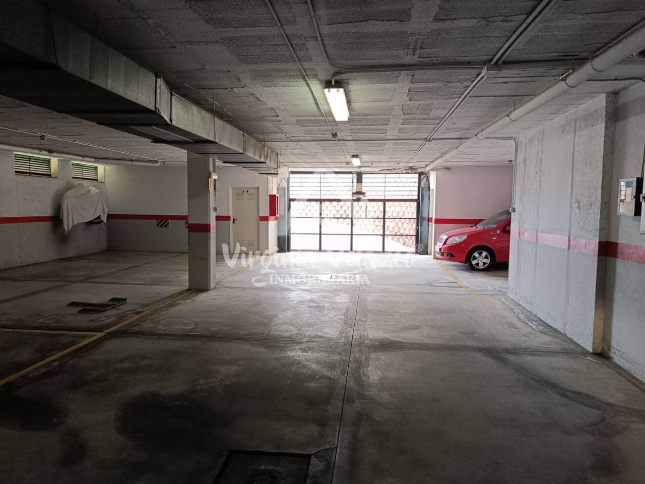 Garage for sale in Rincon de la Victoria - € 20,000 (Ref: 9437829)