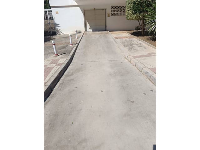 Garage for sale in Rincón de la Victoria - € 22,000 (Ref: 9437830)