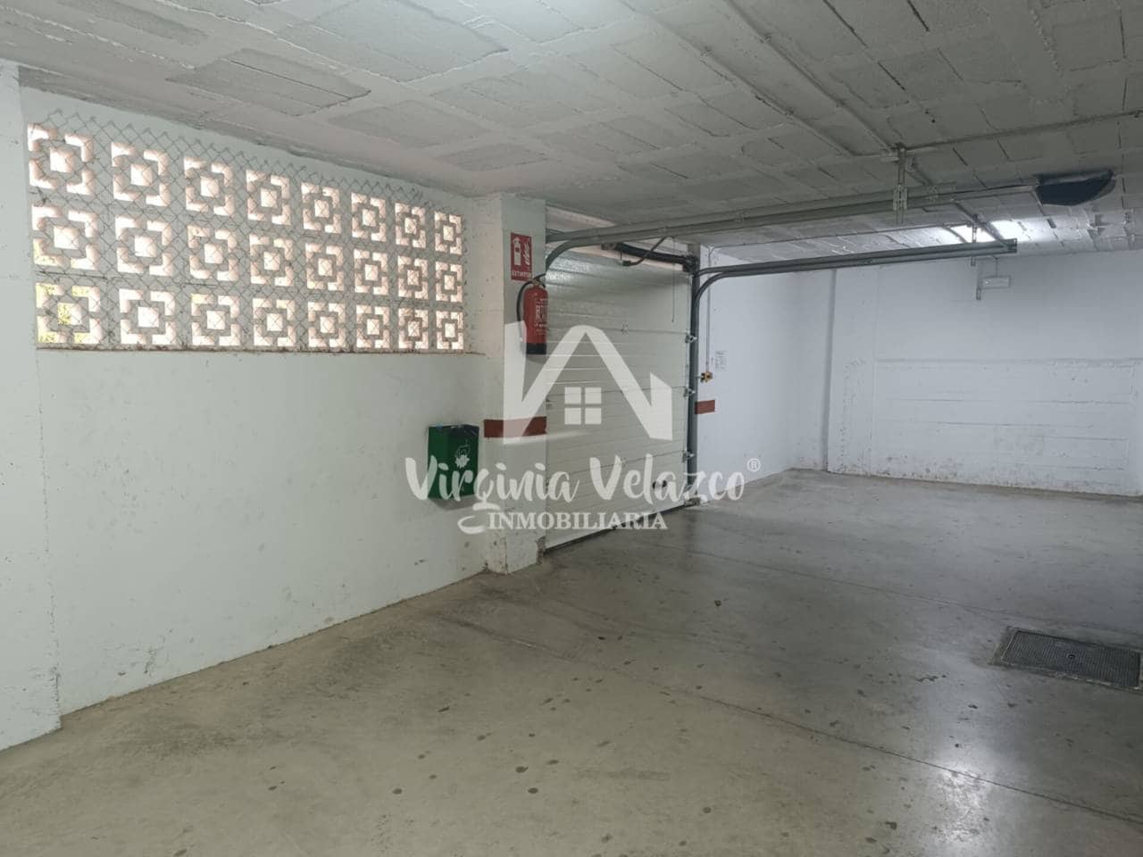 Garage for sale in Rincon de la Victoria - € 22,000 (Ref: 9437830)