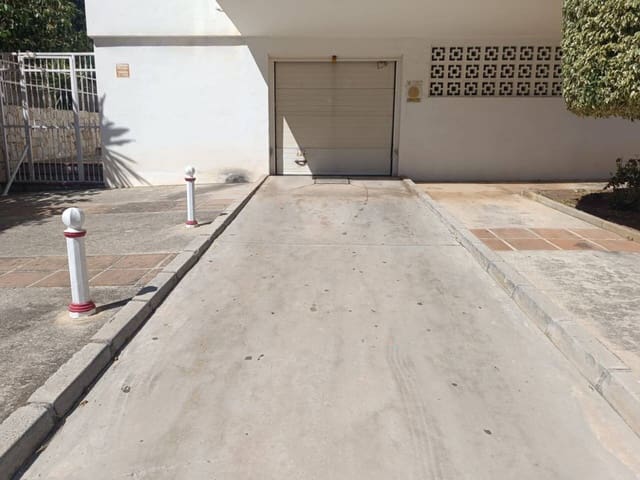 Garage for sale in Rincón de la Victoria - € 22,000 (Ref: 9437830)
