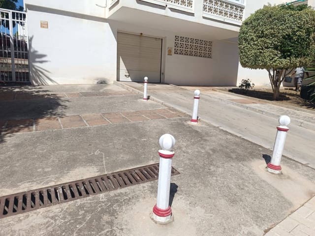 Garage for sale in Rincón de la Victoria - € 22,000 (Ref: 9437830)