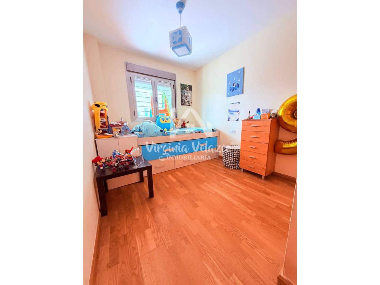 3 bedroom Flat for sale in Rincon de la Victoria with pool garage - € 395,000 (Ref: 9437833)