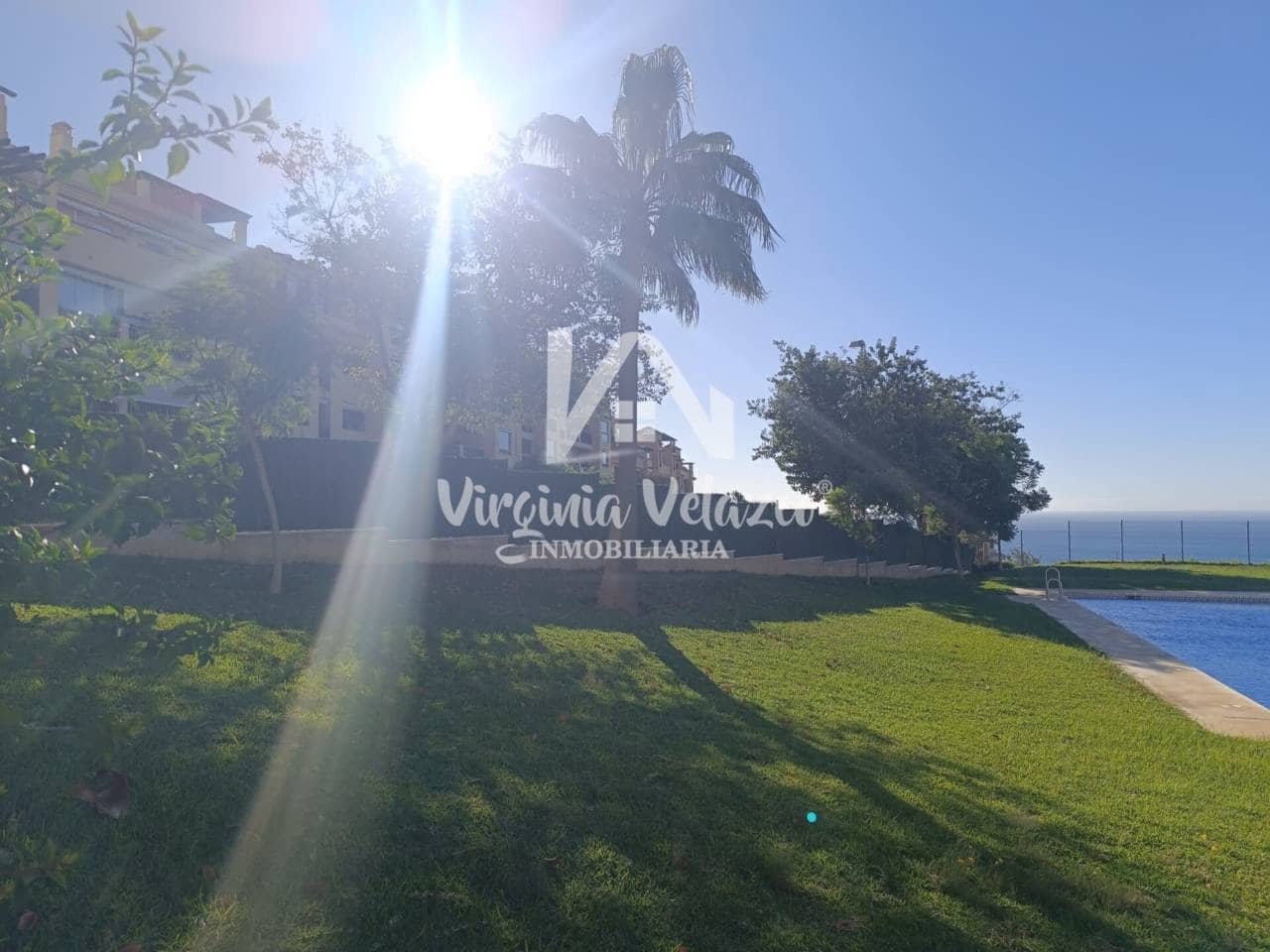 3 bedroom Flat for sale in Rincon de la Victoria with pool garage - € 395,000 (Ref: 9437833)